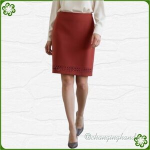 NWOT Banana Republic Factory Pencil Skirt